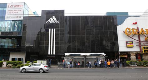 adidas las vegas